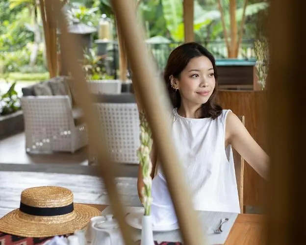 Mayura Ubud Retreat Hotel 4*